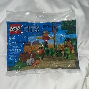 Lego city farm garden scarecrow